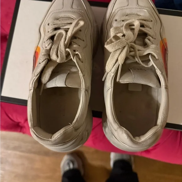 Gucci Black and Red Luxury Packaging - Picture 8 of 11